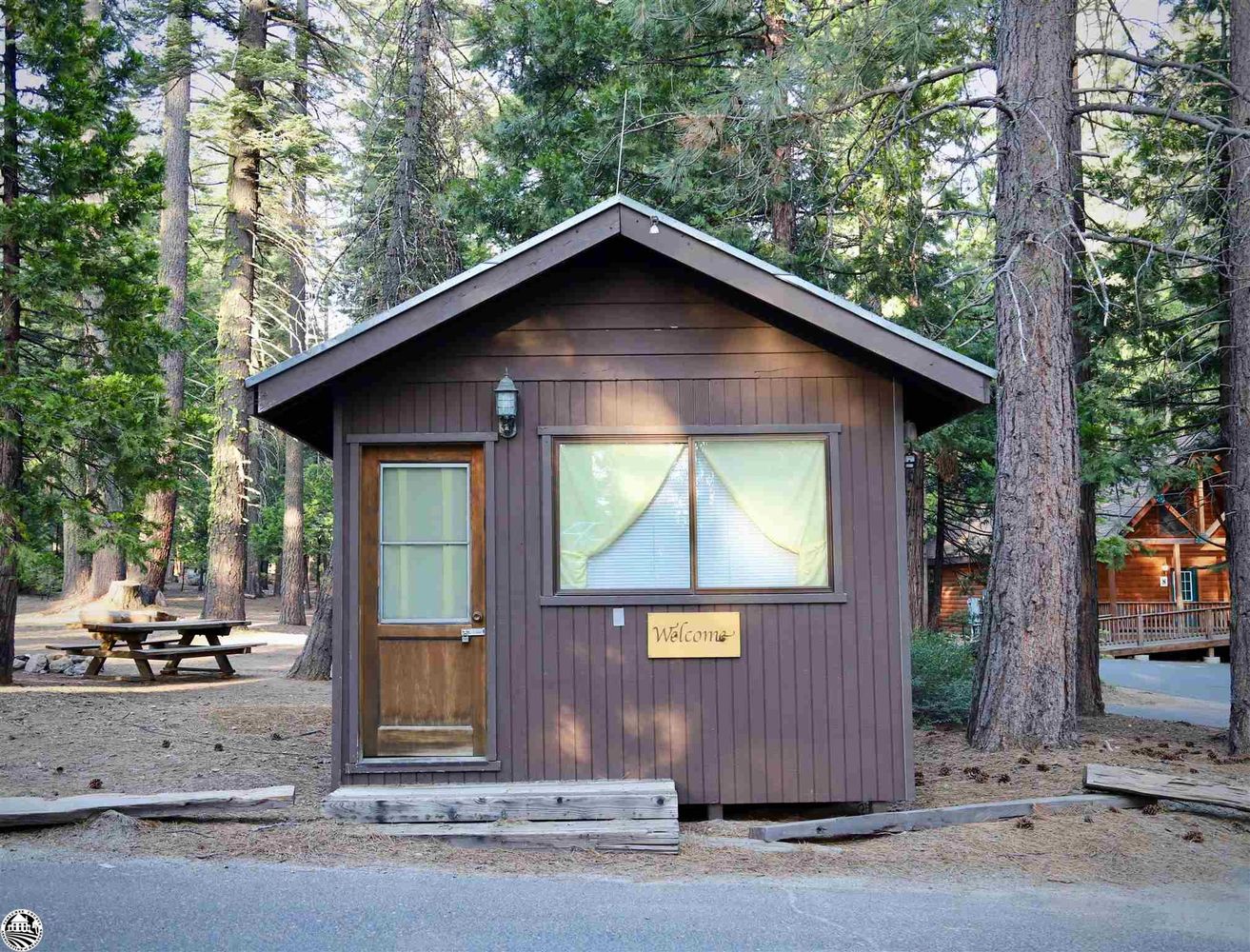 500 Dodge Ridge, Pinecrest, CA 95364